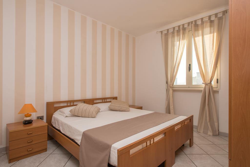 טורה סן ג'ובאני אוג'נטו Blu Side Hotel & Residence מראה חיצוני תמונה