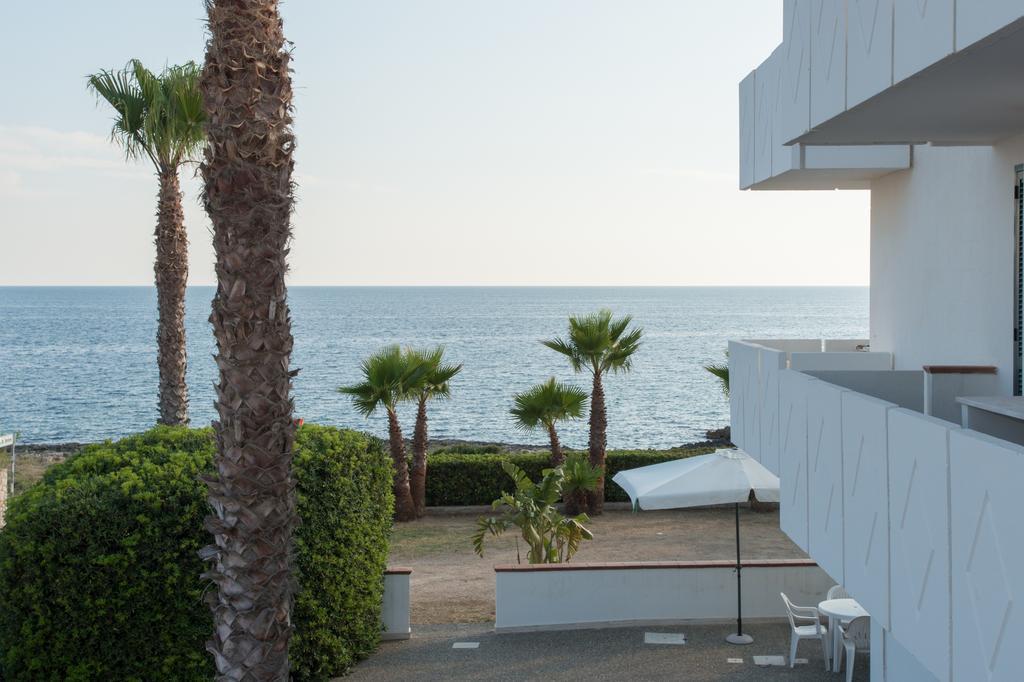 טורה סן ג'ובאני אוג'נטו Blu Side Hotel & Residence מראה חיצוני תמונה
