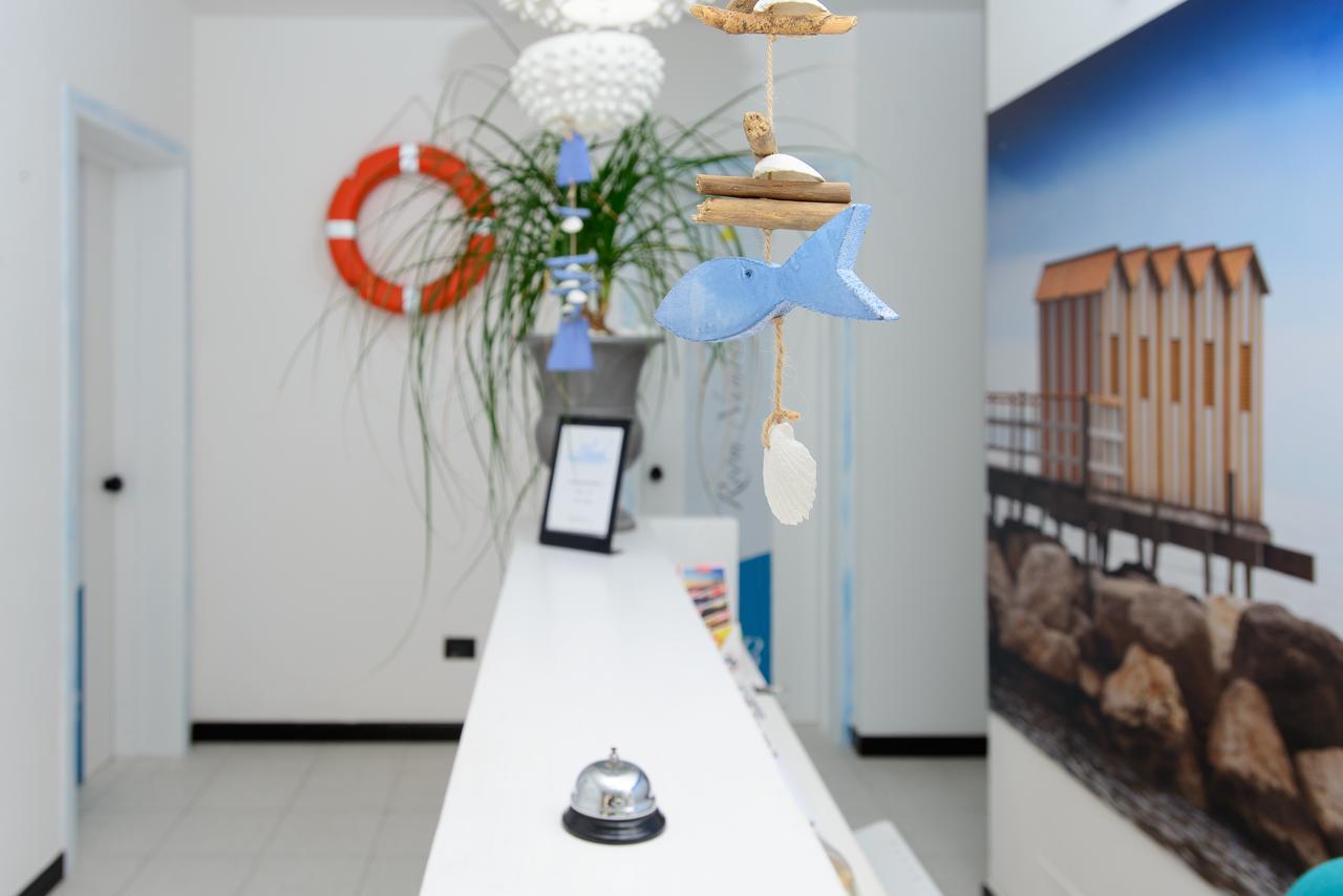 טורה סן ג'ובאני אוג'נטו Blu Side Hotel & Residence מראה חיצוני תמונה