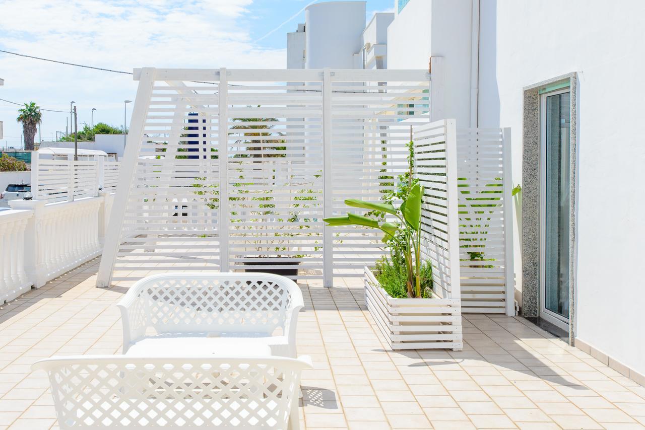 טורה סן ג'ובאני אוג'נטו Blu Side Hotel & Residence מראה חיצוני תמונה